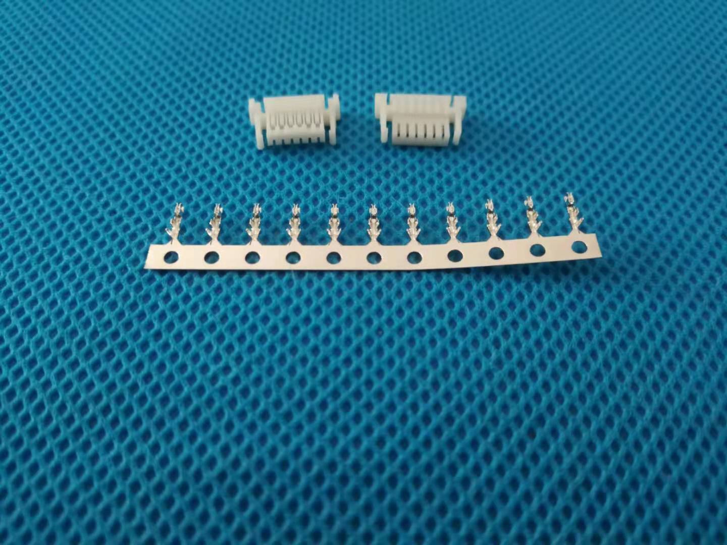 NH1.0兩邊帶扣連接器 NH1.0兩邊帶扣連接器