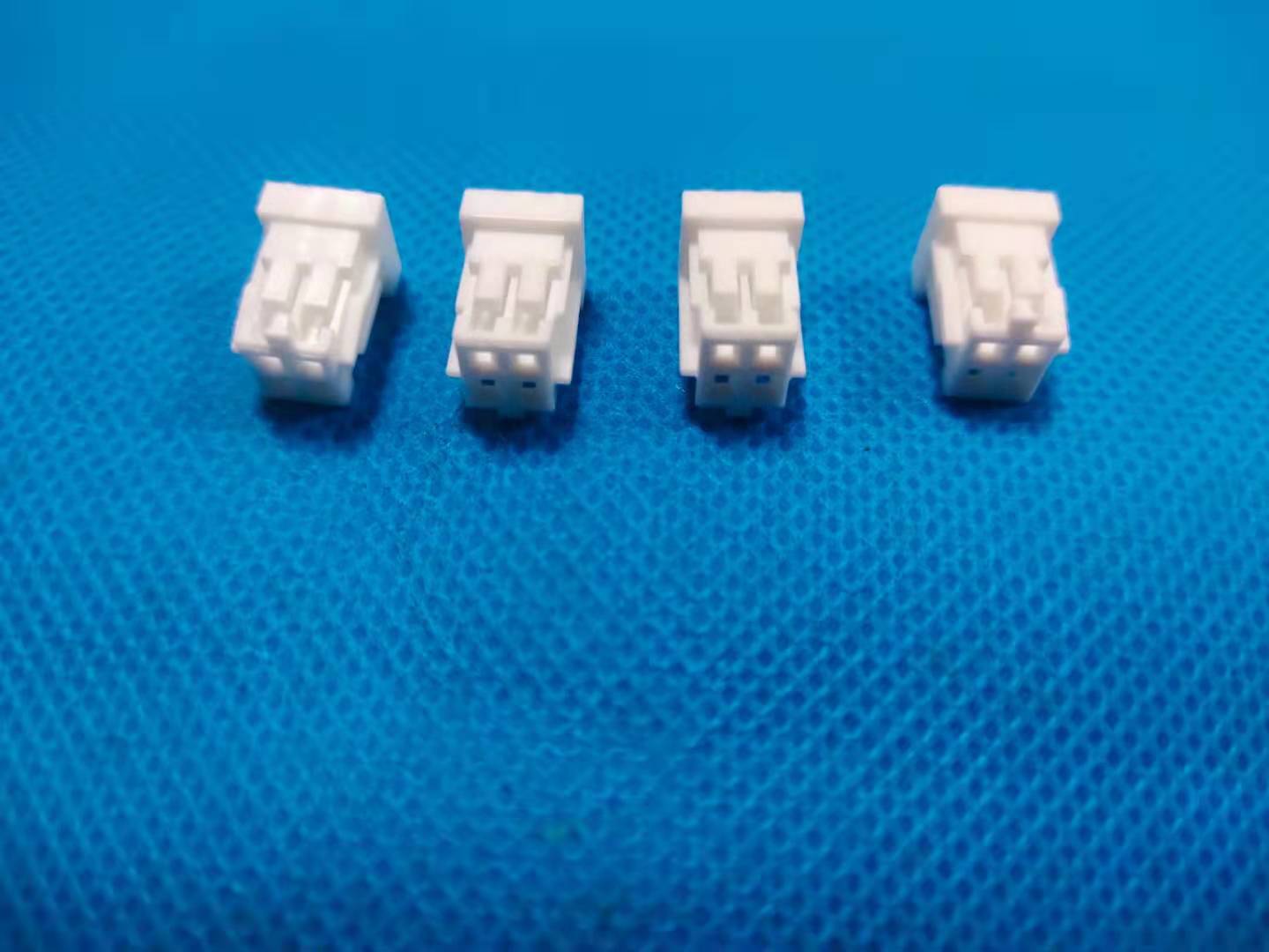 專有連接器 專有連接器