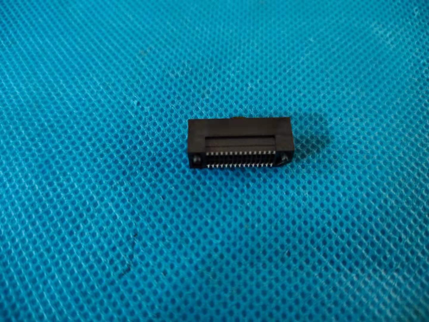 0.8板對板連接器母頭 0.8板對板連接器母頭